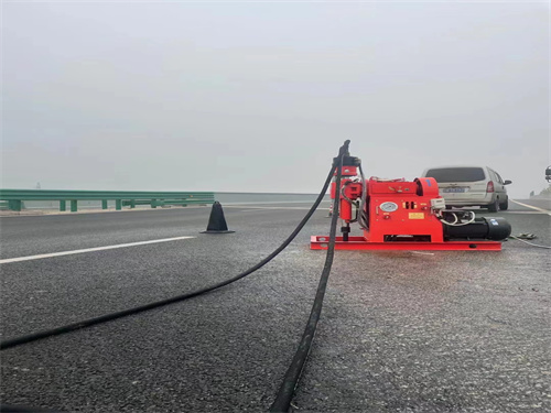 林芝路面裂缝路基下沉可以采用注浆加固吗？